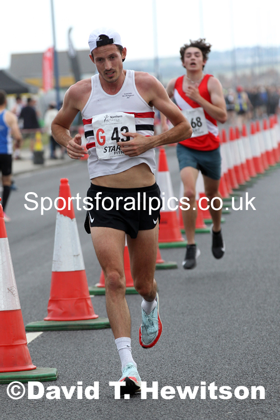 Senior mens 6 stage relay, 2021 Northern 6 and 4 Stage and Young Athletes Road Relays, Redcar. Photo: David T. Hewitson/Sports for All Pics